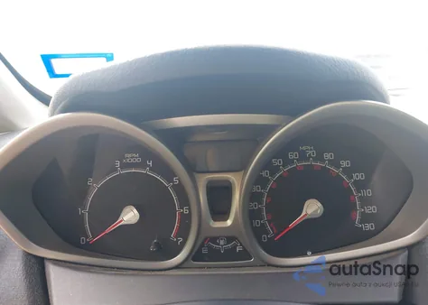 2011 Ford Fiesta Se z USA, uszkodzony, nr VIN 3FADP4BJ1BM151378